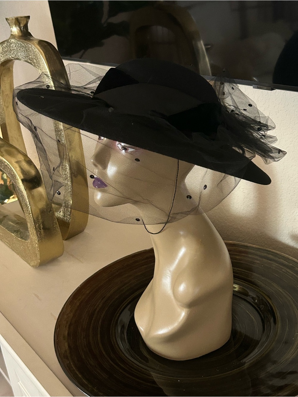 Authentic Whittall & Shon Vintage Black Wide Brim Statement Hat Tulle Veil 80’s